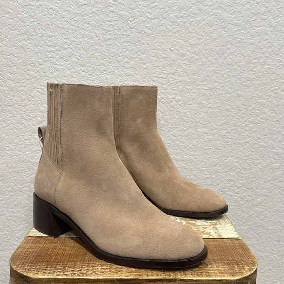 Dolce Vita Taupe Ankle Booties - Picture 2 of 9